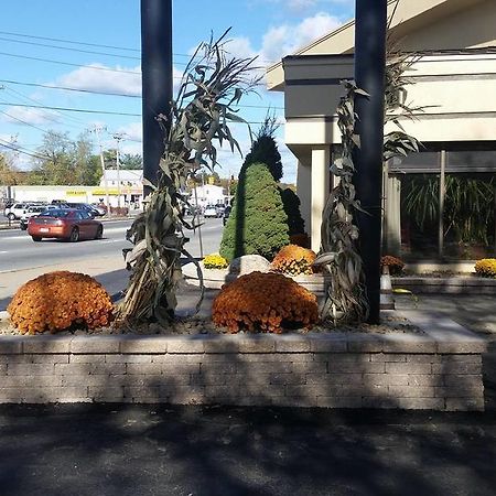 Attleboro Motor Inn Kültér fotó